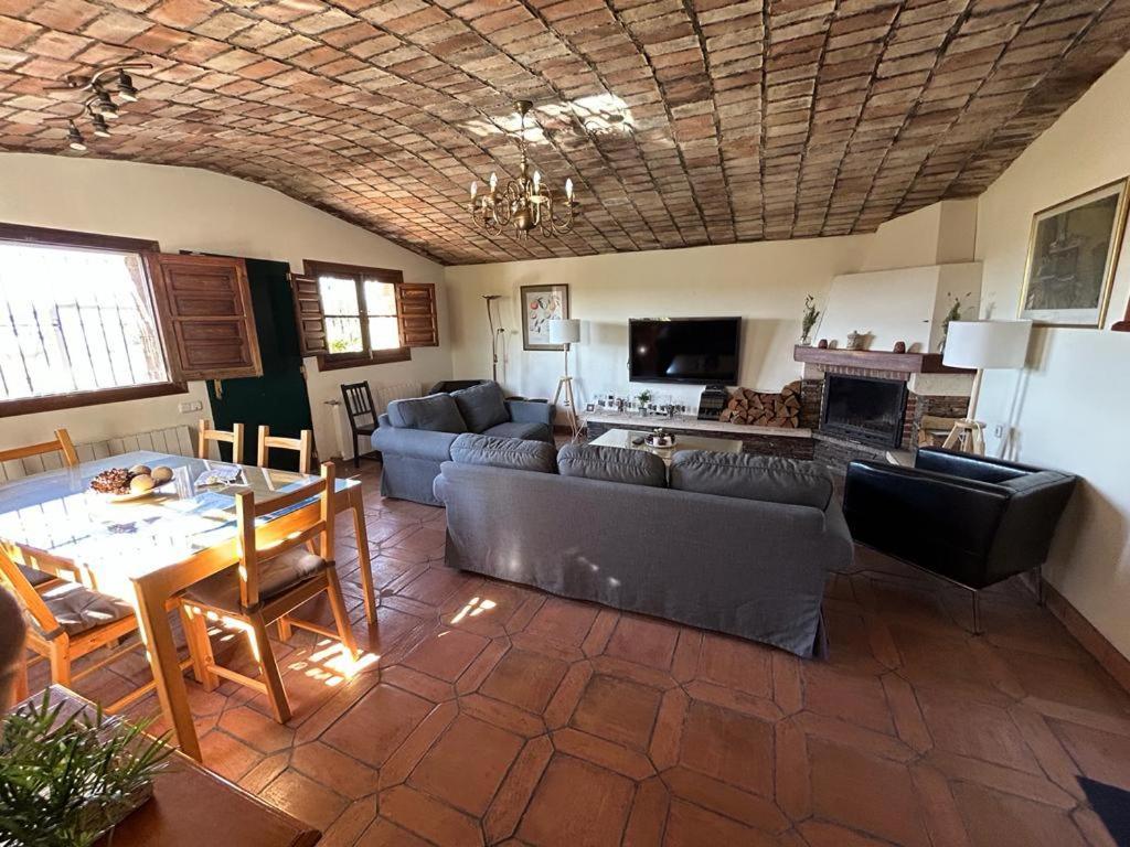 Casa Rural Cupiana Piscina Privada Malaga Exterior photo