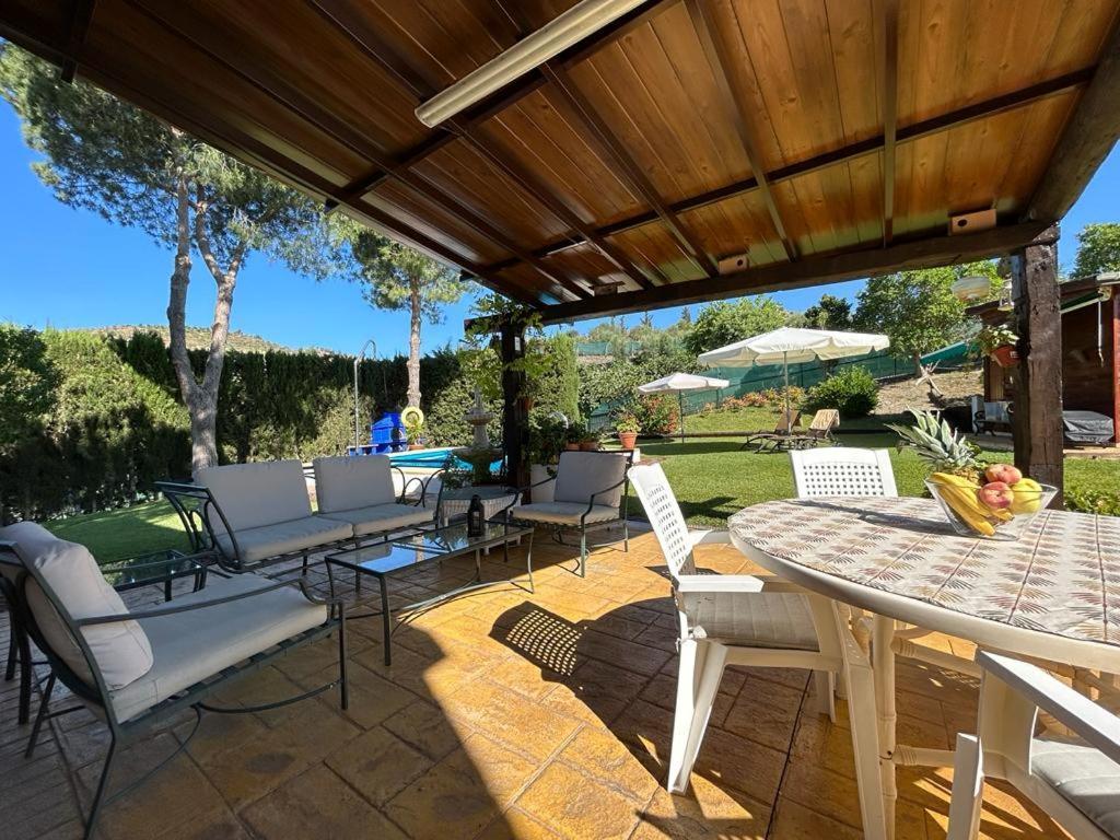 Casa Rural Cupiana Piscina Privada Malaga Exterior photo